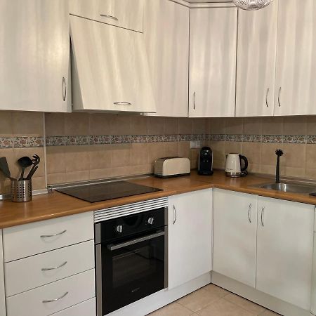 Three Bedroom Apartment With Pool In Torrevieja Ngoại thất bức ảnh
