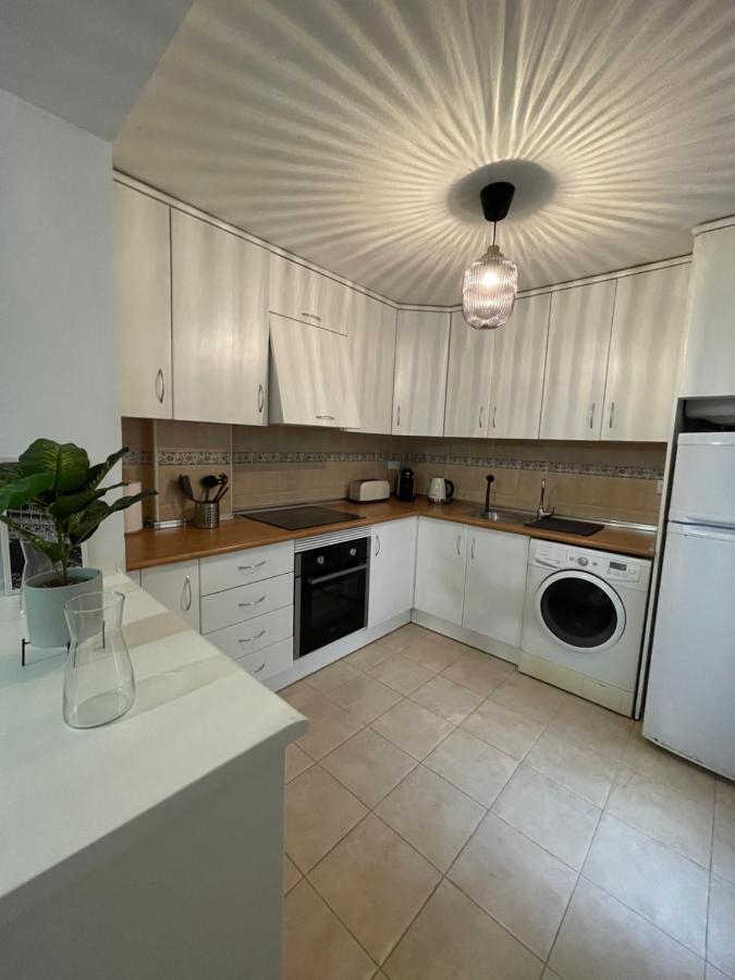 Three Bedroom Apartment With Pool In Torrevieja Ngoại thất bức ảnh
